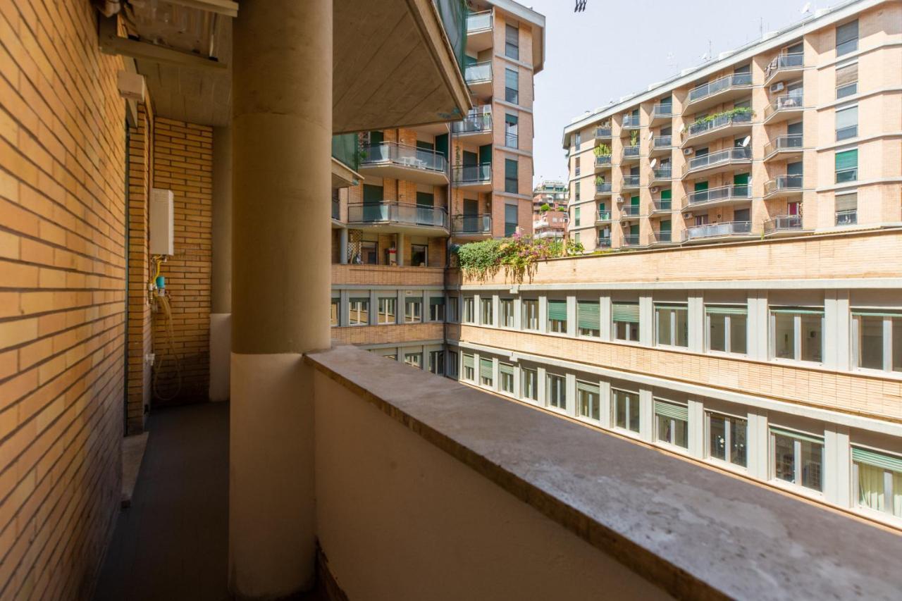 La Dolce Vita - Luxury Stylish Flat In Trastevere 60Sqm Рим Экстерьер фото