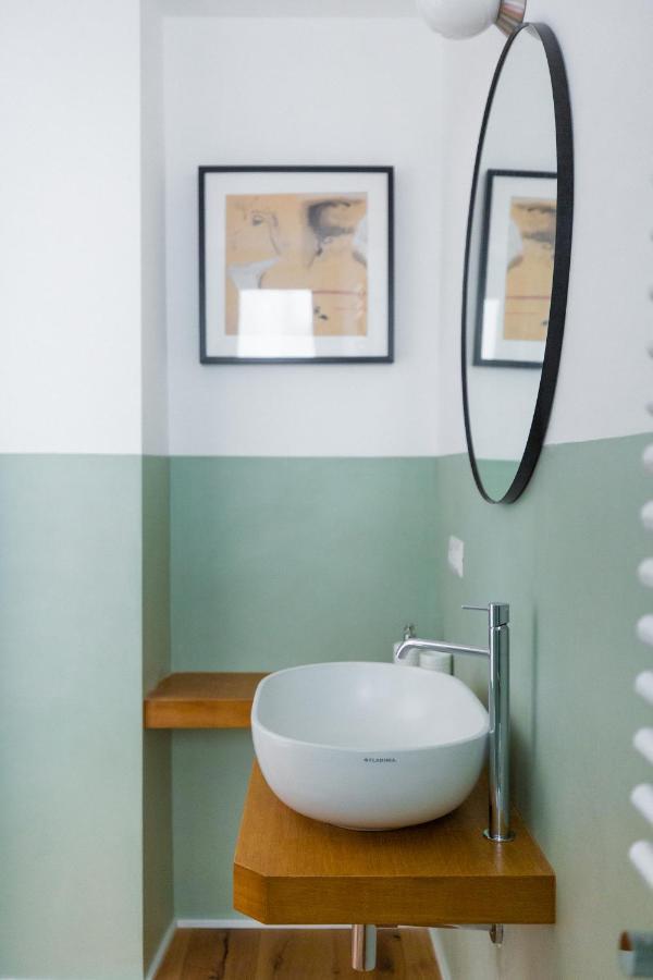 La Dolce Vita - Luxury Stylish Flat In Trastevere 60Sqm Рим Экстерьер фото